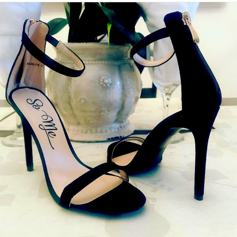 New blk high heels